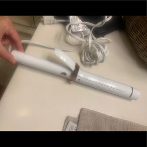 T3 1.25 inch curling iron